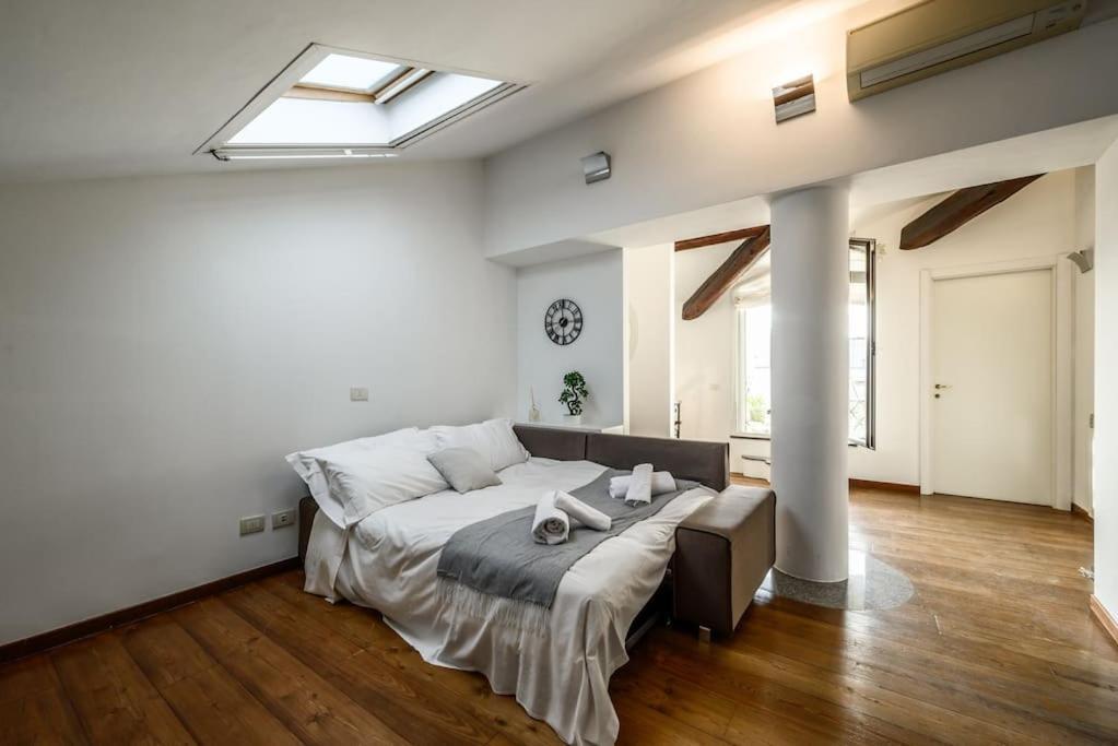 Buenos Aires' Nest - 10 Minutes From Duomo With Terrace Milão Exterior foto