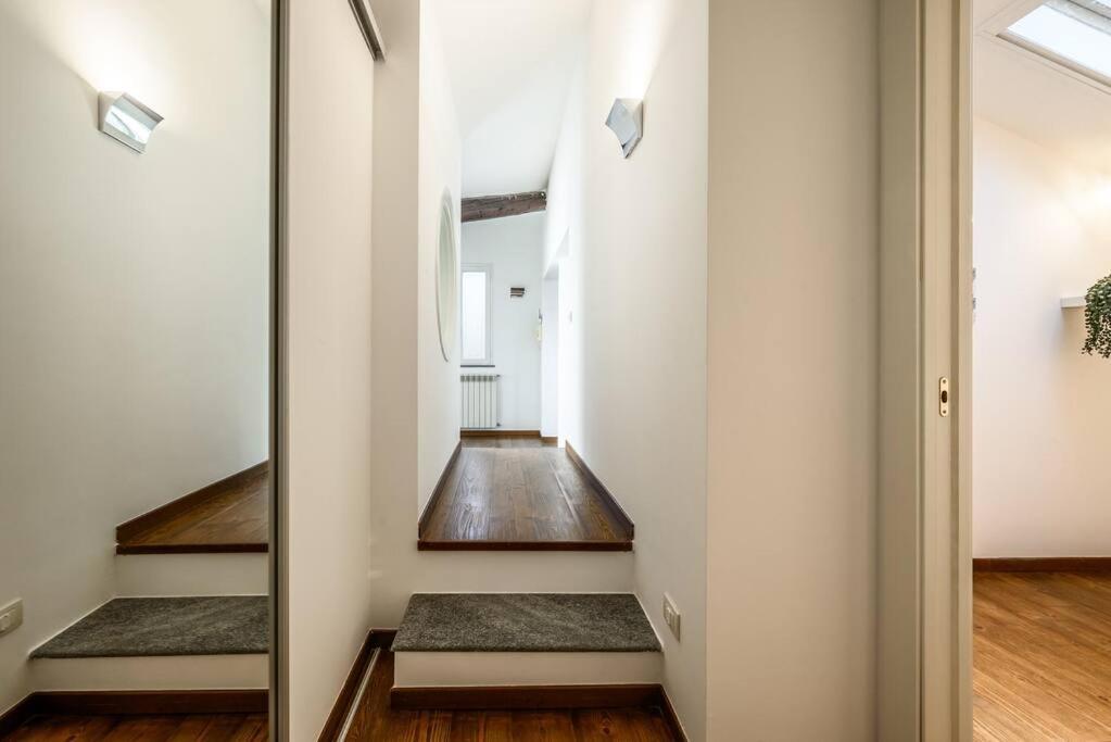 Buenos Aires' Nest - 10 Minutes From Duomo With Terrace Milão Exterior foto