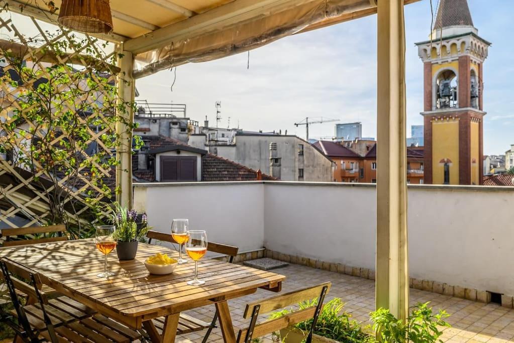 Buenos Aires' Nest - 10 Minutes From Duomo With Terrace Milão Exterior foto